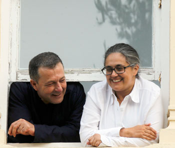 Vicente Todolí y Tacita Dean en Villa Iris, una de las sedes de la Fundación Botín en Santander