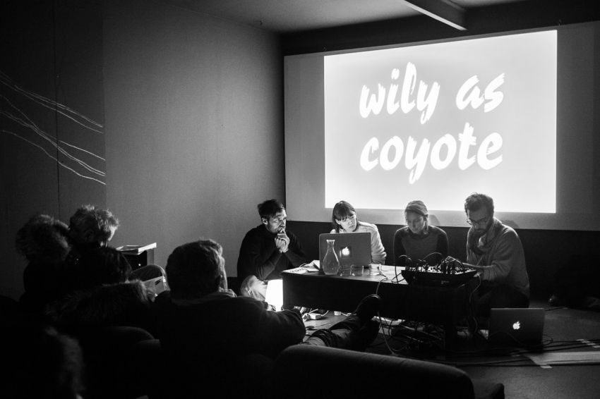 Nuno da Luz. Presentación Coyote con Ana Vaz, Clémence Seurat, Nuno da Luz y Tristán Bera, Khiasma, París, 23 noviembre 2015. Cortesía Espace Khiasma.