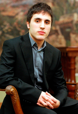 Hugo Sellés Hugo Sellés