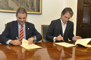 Íñigo Sáenz de Miera, director general de la Fundación Botín, e Íñigo De la Serna, alcalde de Santander Íñigo Sáenz de Miera, director general de la Fundación Botín, e Íñigo De la Serna, alcalde de Santander