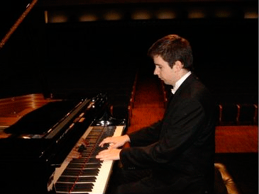 Mario Mora, pianista Mario Mora, pianista